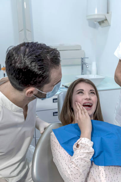 Best Chipped Tooth Repair Near Me  in Williams, CA